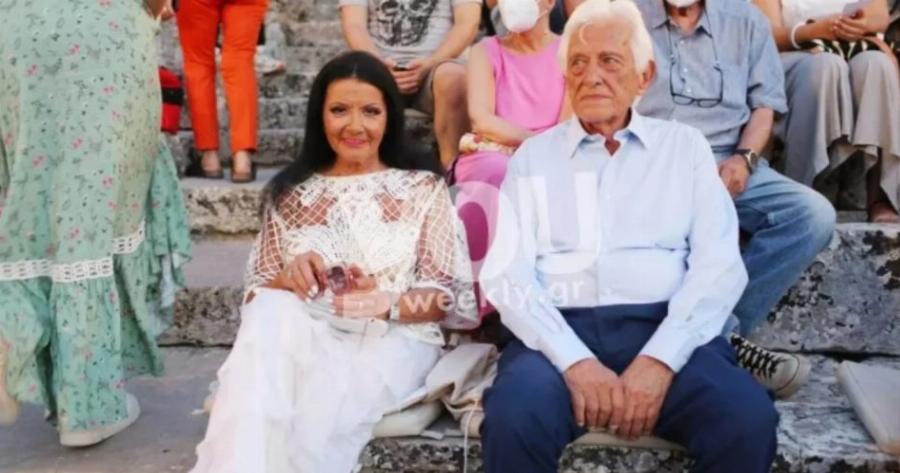 Ζωζώ Σαπουντζάκη: Η σπάνια έξοδος με τον σύντροφό της με τον οποίο είναι φουλ ερωτευμένη