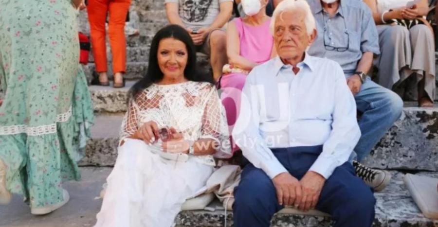 Ζωζώ Σαπουντζάκη: Η σπάνια έξοδος με τον σύντροφό της με τον οποίο είναι φουλ ερωτευμένη