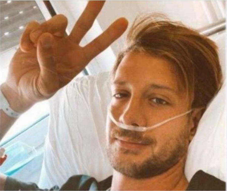 Ηλίας Μπόγδανος: Στο νοσοκομείο εσπευσμένα για να αντιμετωπίσει τον  κορονοϊό ο φιναλίστ του Survivor