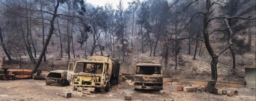 Η μεγαλύτερη καταστροφή στην ιστορία της Ελλάδας – Συγκλονιστικό βίντεο με την καμμένη Εύβοια από ψηλά