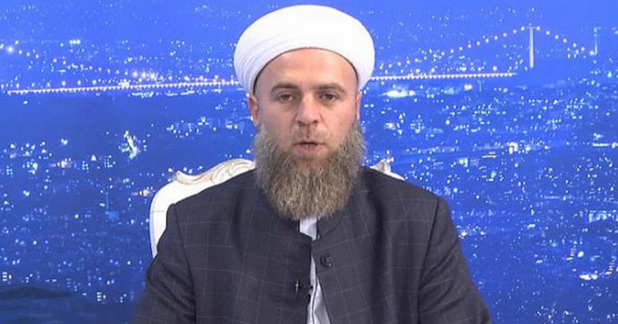 Ιεροκήρυκας από Τουρκία: «Aντρες χωρίς γένια προκαλούν άσεμνες σκέψεις σε άλλους άντρες»