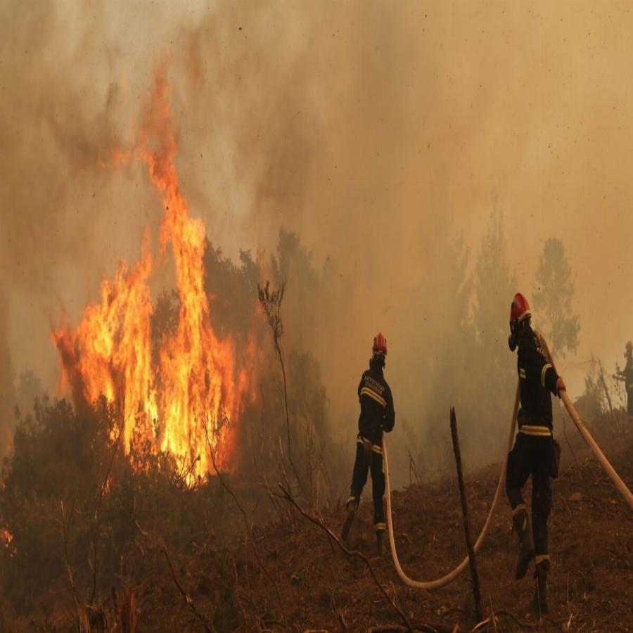 Συναγερμός στην Πυροσβεστική: Στις φλόγες η Νότια Εύβοια – Ξεκίνησαν οι εκκενώσεις χωριών
