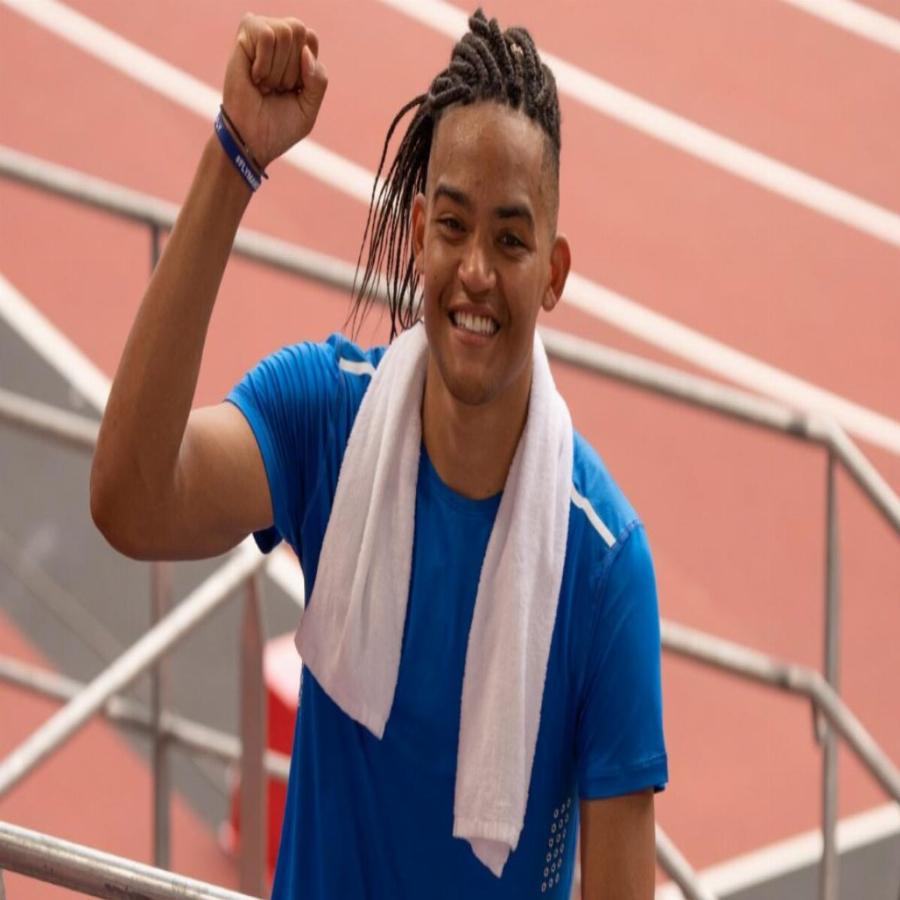 Κατάθεση ψυχής του Μανόλο Καραλή: «Μας χτυπούσαν. Καθόμασταν και κλαίγαμε με την αδελφή μου»