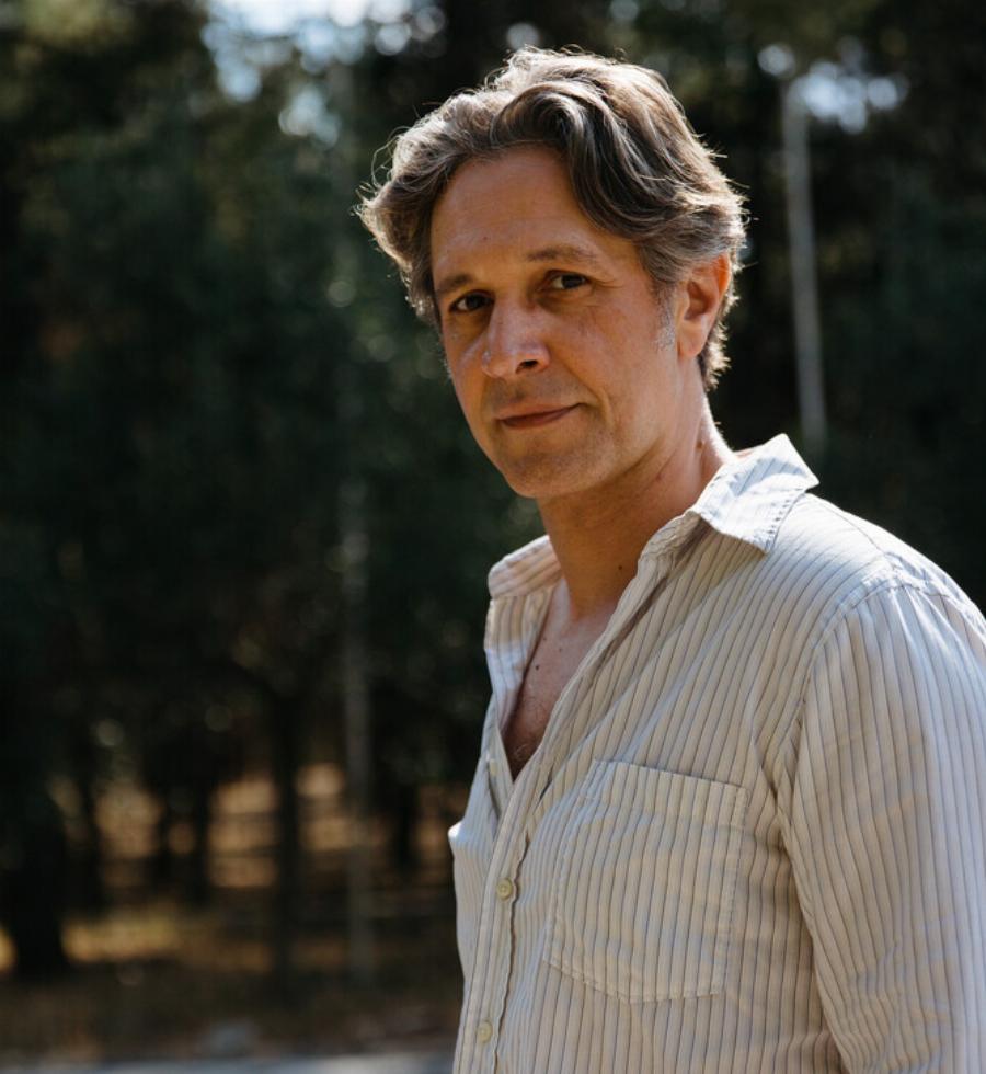 Τους καταλαβαίνουμε με κλειστά τα μάτια: Πέντε διάσημοι που δάνεισαν τις φωνές τους σε διαφημιστικά