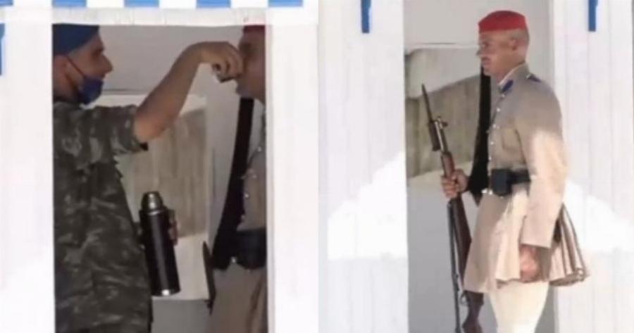 Εύζωνες: Ακίνητοι στο πόστο τους παρά τους απάνθρωπους 48,9 βαθμούς