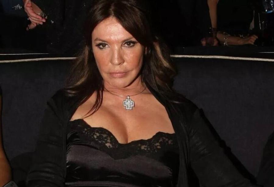 Βάνα Μπάρμπα: Υιοθέτησε δυο παιδάκια από το Πακιστάν