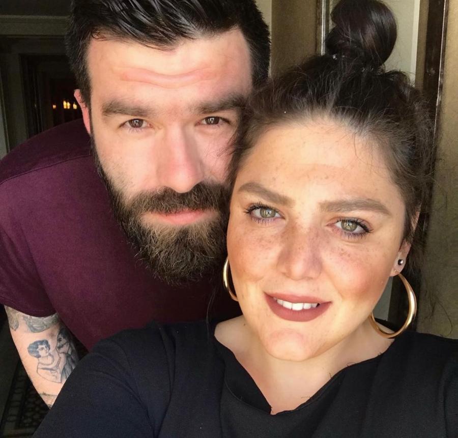 Μάστιγα χωρισμών: 10 διάσημα ζευγάρια που χώρισαν μέσα στο 2021