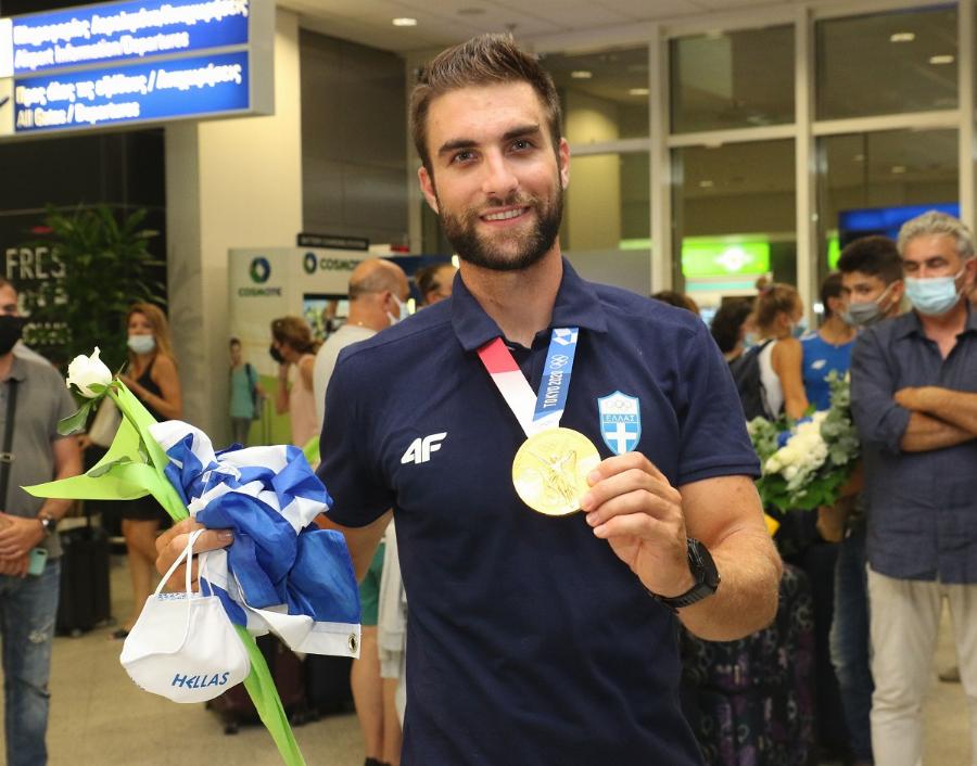 Τα Ιωάννινα «γκρέμισαν τα τείχη» για τον χρυσό Ολυμπιονίκη Στέφανο Ντούσκο