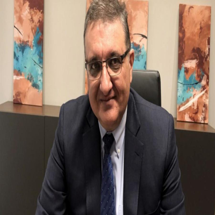 «Υπογράψτε μου ότι δεν θα πάθω τίποτα αν κάνω το εμβόλιο»: Τι είπε η νοσηλεύτρια στον δρ. Αθανάσιο Εξαδάκτυλο