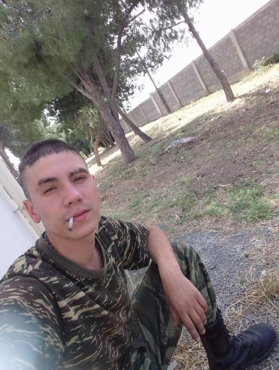 Σέρρες: Ο 22χρονος που σκότωσε τον 20χρονο φίλο του στην πλατεία του χωριού και ανέβασε στόρυ με το μαχαίρι