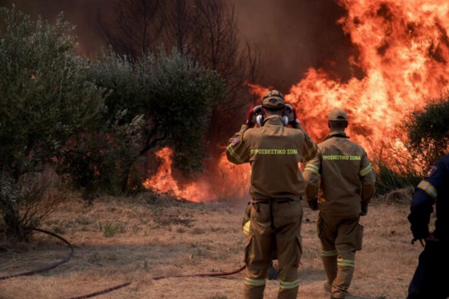 “Προς όλους τους πυροσβέστες του Facebook”: Η ανάρτηση του πυραγού Γιώργου Αναγνωστάκου που έγινε viral