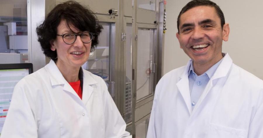 Ιατρική επανάσταση: Ζευγάρι επιστημόνων φέρνει στην αγορά τα αντικαρκινικά εμβόλια mRNA