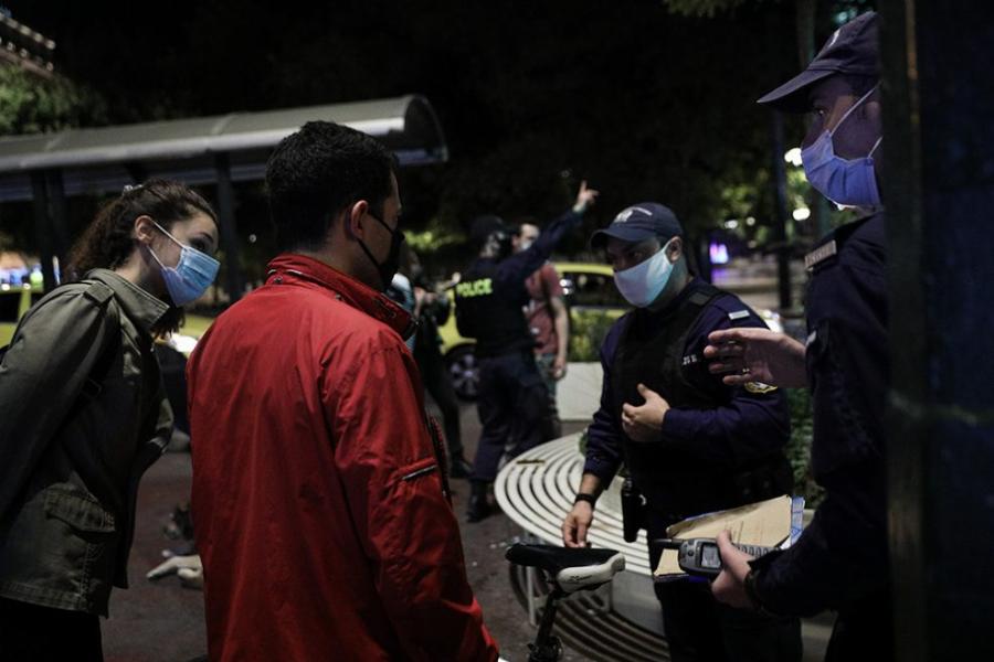 Οι αποφάσεις είναι οριστικές: Όλα όσα θα ανακοινώσει για του ανεμβολίαστους, αύριο η κυβέρνηση