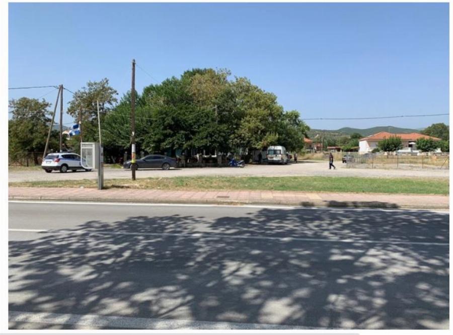 Λάρισα: Νέα γυναικοκτονία 43χρονης – Την πυροβόλησε ο σύζυγος της  8 φορές μέσα σε μαγαζί