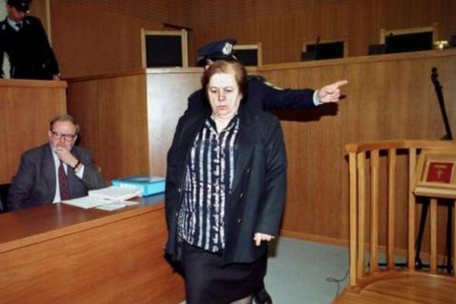 Η δολοφόνος με τα τηγανόψωμα: Η 56χρονη που σκότωσε 2 οικογένειες και έγινε επεισόδιο στη “10η Εντολή”