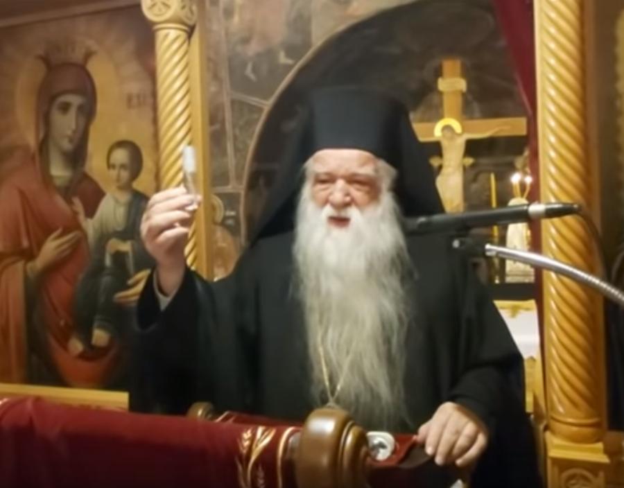 Έβγαλε ψεκαστήρι ο Αμβρόσιος και ισχυρίστηκε πως είναι το φάρμακο για τον κορωνοϊό