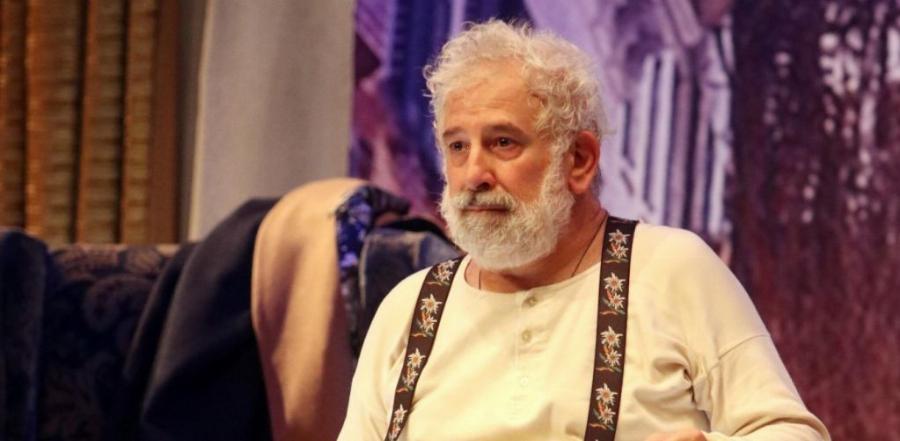 «Συνέβη στο καμαρίνι του»: Η χαριστική βολή για τον Πέτρο Φιλιππίδη και οι νέες μαρτυρίες που τον καίνε