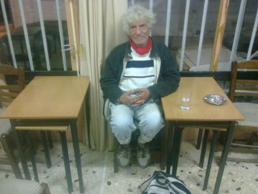 Πέθανε ο Στέφανος, η εμβληματική μορφή της Παλαιάς Κοκκινιάς – Θλίψη στη συνοικία