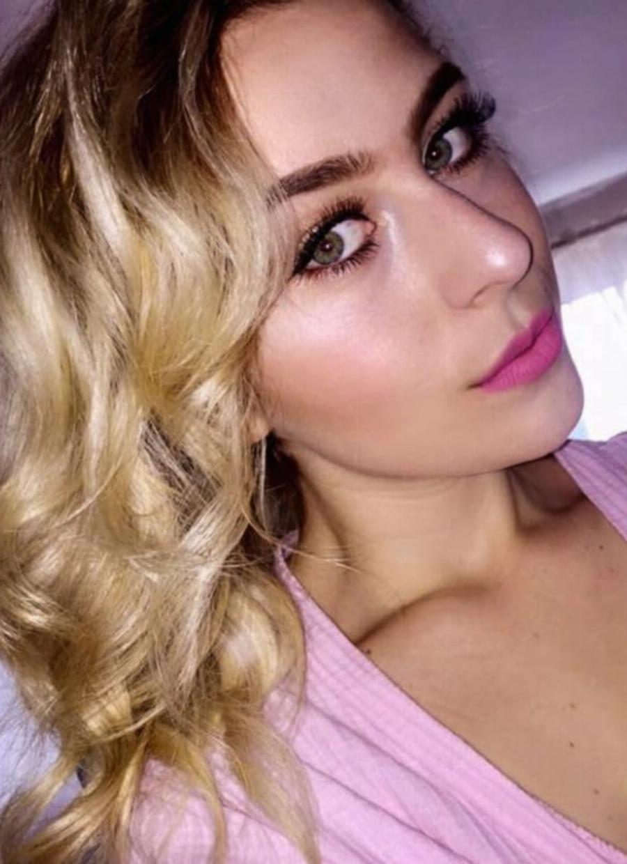 Ήταν τα δίδυμα “Ασχημόπαπα” – Τελικά έγιναν διάσημες και βασίλισσες της ομορφιάς