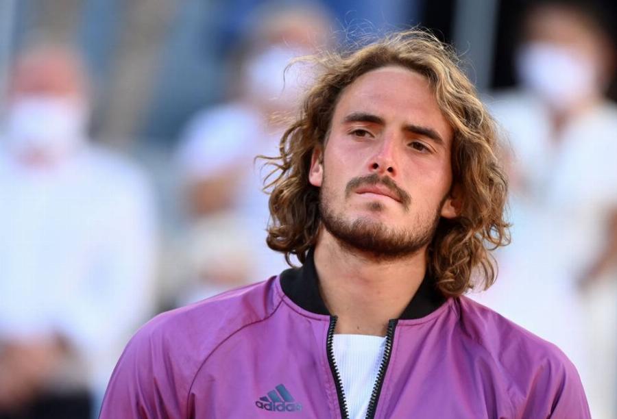 Αρνητές εμβολίων: Η απάντηση στον Στέφανο Τσιτσιπά ήρθε μέσω του Νίκου Οικονομόπουλου