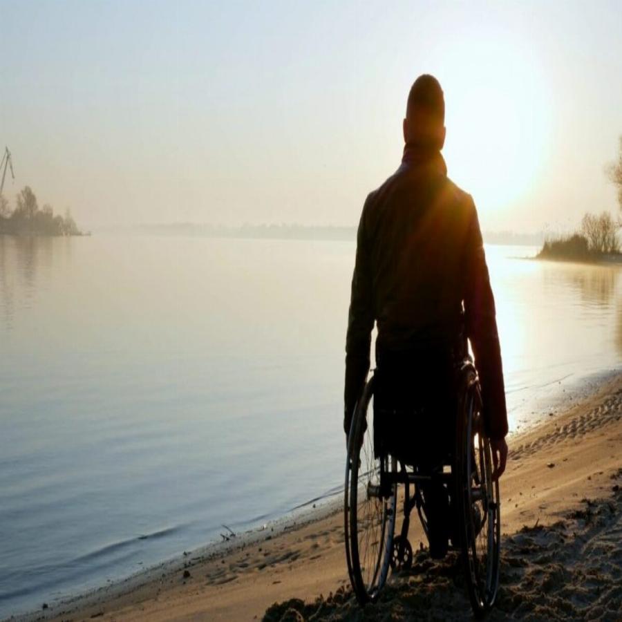 Αληθινή εξομολόγηση: «Είναι ο ίδιος άντρας που αγάπησα, δεν άλλαξε επειδή έμεινε ανάπηρος»