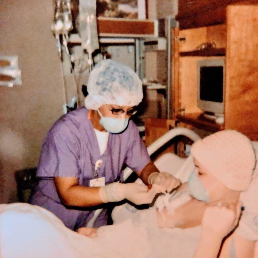 «Διαγνώστηκα με καρκίνο 6 μηνών έγκυος, χωρισμένη και με ένα μωρό 10 μηνών»: Η αληθινή ιστορία μιας μαχήτριας