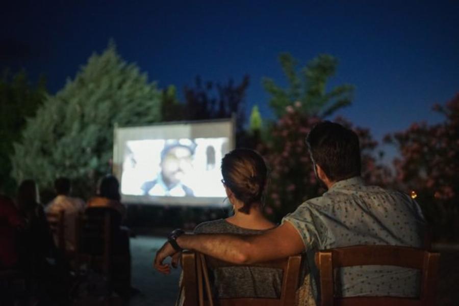 Ο μύθος του “Χιλιάρικου”: Τι μπορούσες να αγοράσεις πραγματικά με 1.000 δραχμές στην τσέπη