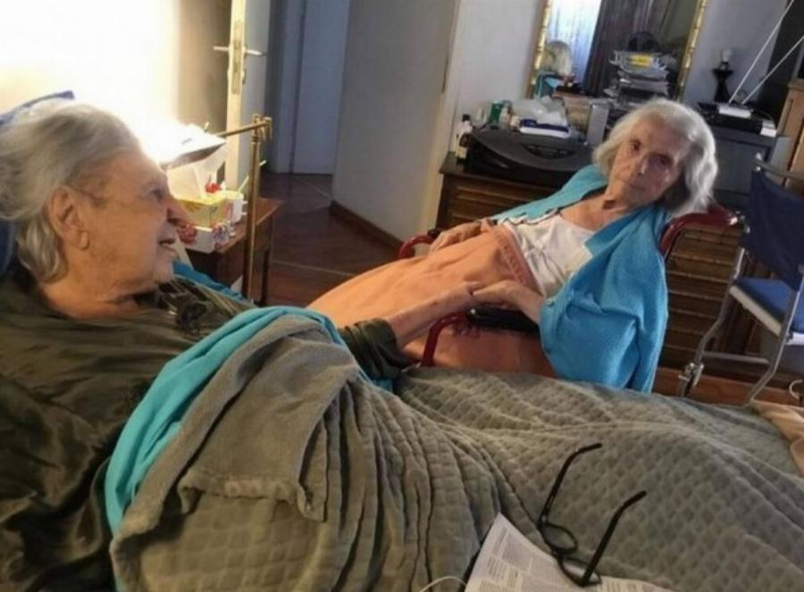 Μίκης Θεοδωράκης: Η τελευταία συγκινητική φωτογραφία με το χαμόγελο στη γυναίκα του