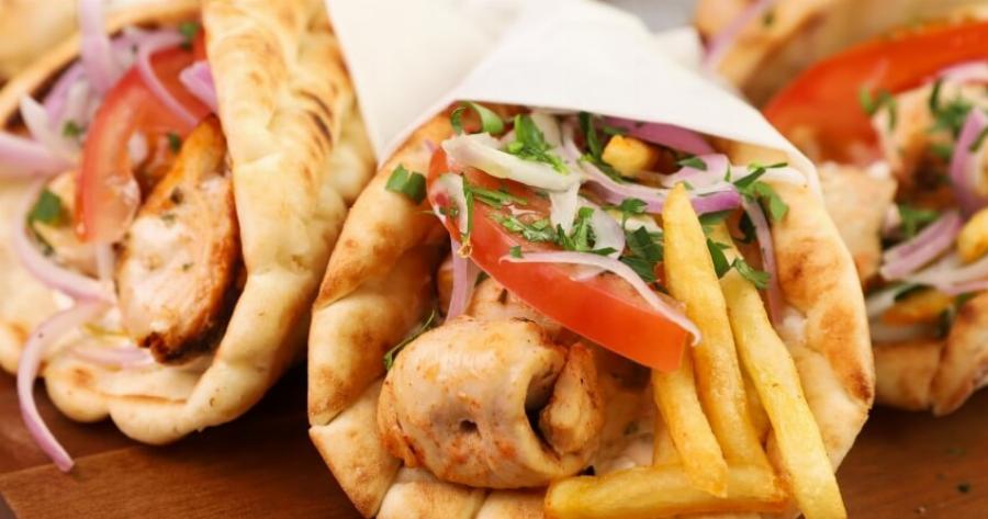 Σε κλοιό ανατιμήσεων η χώρα– Αύξηση και στο σουβλάκι ως και 2,80Ε