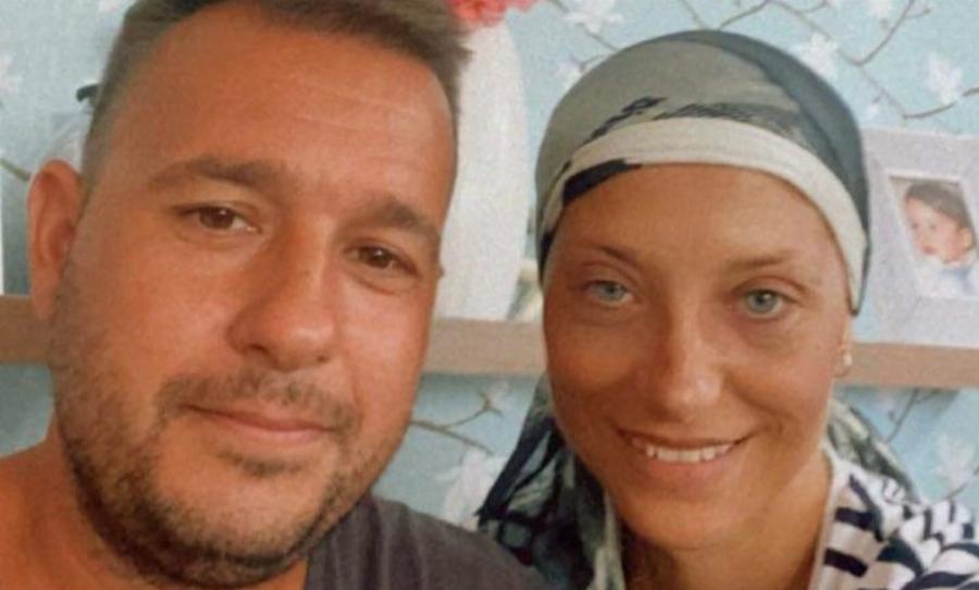 Εξομολόγηση: «Μου χάρισες το μεγαλύτερο δώρο, χωρίς αντάλλαγμα, και το μόνο μου μπορώ να σου υποσχεθώ είναι να προσπαθώ να γίνομαι καλύτερος άνθρωπος»