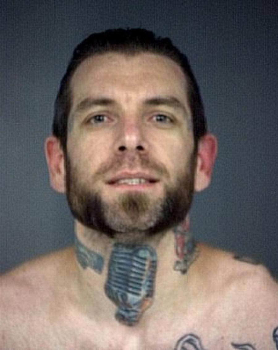 Σκότωσε δύο παιδεραστές στις φυλακές επειδή έβλεπαν παιδικά προγράμματα