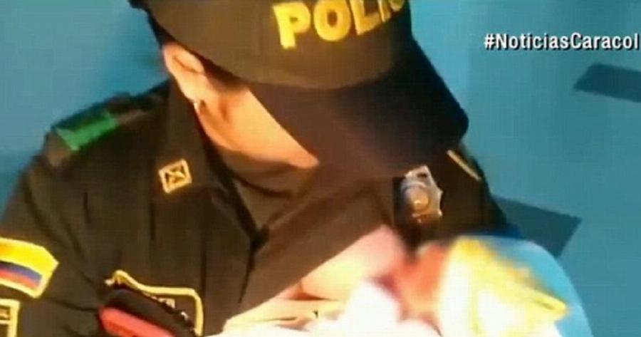 Θηλάζει εγκαταλειμμένο νεογέννητο και του σώζει τη ζωή – Η ηρωίδα αστυνομικός από την Κολομβία