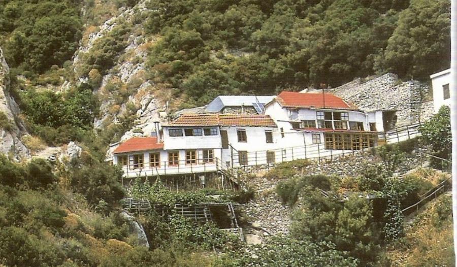 Μέγα το θαύμα στα Κατουνάκια: Τους έδιωξε η Παναγία