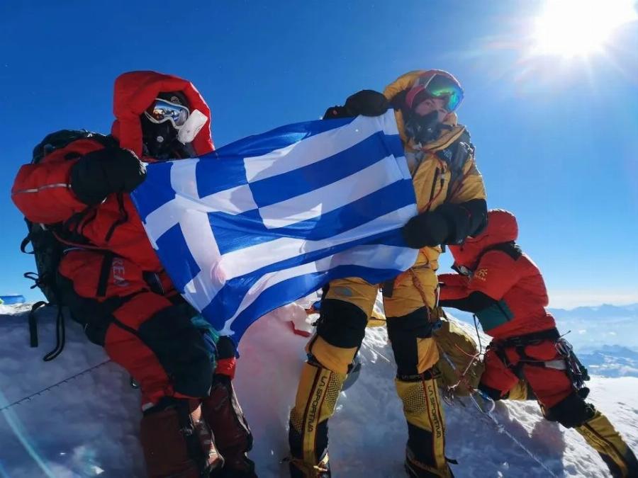 Χριστίνα Φλαμπούρη: Η πρώτη Ελληνίδα που κατέκτησε τις 7 ψηλότερες κορυφές κάθε ηπείρου