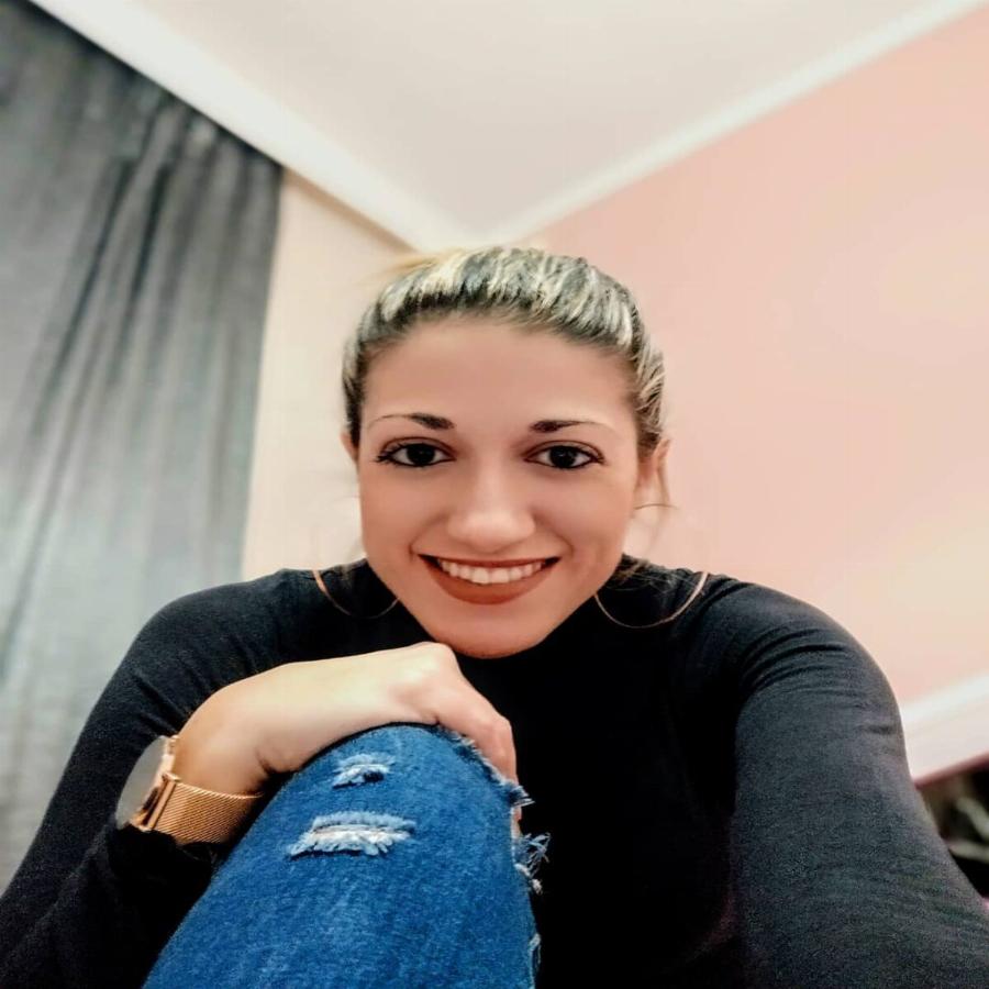 «Έφτασε στα όρια του, δεν θα πω τίποτα για την κοπέλα» – Οι δηλώσεις της μητέρας του δολοφόνου