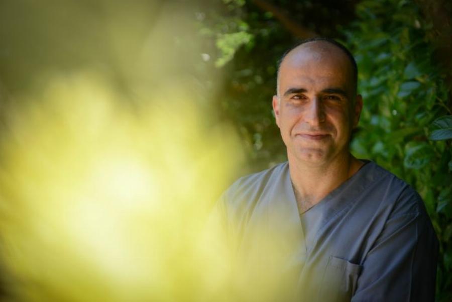 Παγκόσμια Ελληνική πρωτιά: Έλληνας γιατρός χαρίζει τη μητρότητα και σε γυναίκες στην εμμηνόπαυση