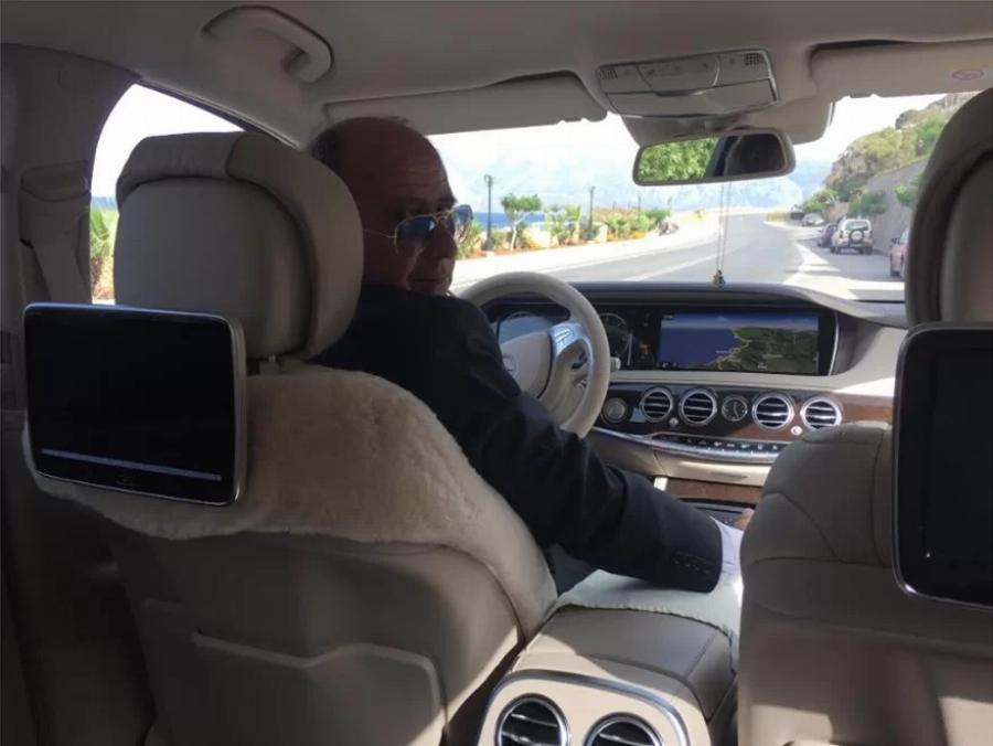 Το ακριβότερο ταξί της Ελλάδος κοστίζει πάνω από 160.000€: Ο ιδιοκτήτης πήρε δάνειο για την αγορά του