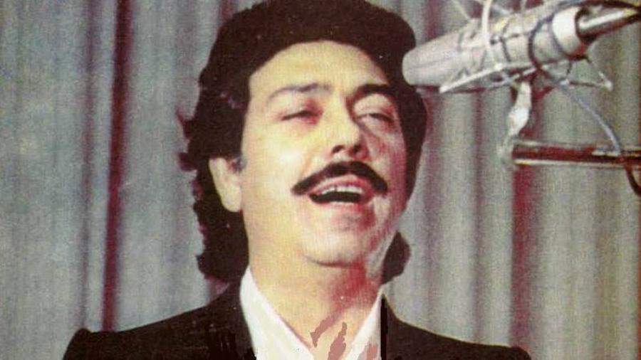 Δεν ντράπηκαν για την καταγωγή τους: 12 διάσημοι τραγουδιστές τσιγγάνικης προέλευσης