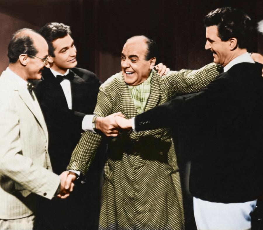 Λάθη που βγάζουν μάτι: 9 ταινίες του ελληνικού κινηματογράφου με σκηνοθετικές αστοχίες που σίγουρα παρατηρήσατε