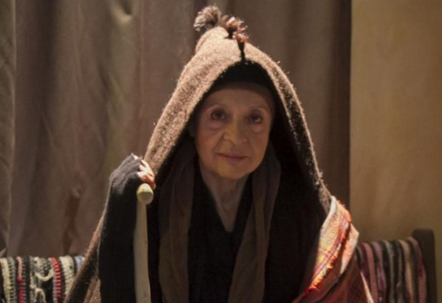 Η γιαγιά της σειράς «Σασμός» που έχει κλέψει τις εντυπώσεις με την υποκριτική της: Ποια είναι η Όλγα Δαμάνη