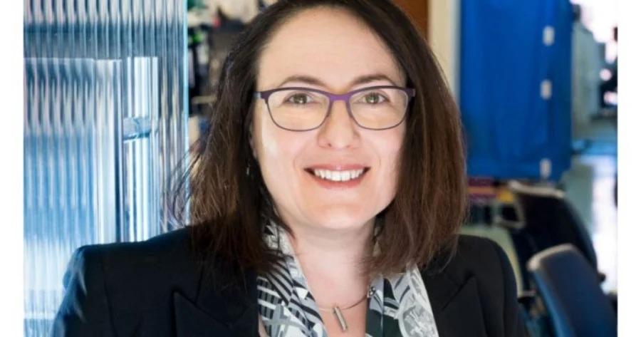 Κατερίνα Ακάσογλου: Η Ελληνίδα ερευνήτρια που νικά τη σκλήρυνση κατά πλάκας