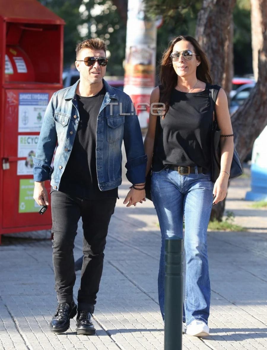 Ο φακός τους “τσάκωσε”: Η σπάνια δημόσια εμφάνιση του Πλούταρχου με τη σύζυγό του