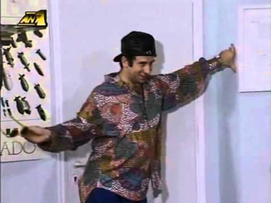 “Αυτή δεν θα κοπεί ποτέ”: Η μοναδική σειρά με τον Πέτρο Φιλιππίδη που δεν κόβεται στις επαναλήψεις