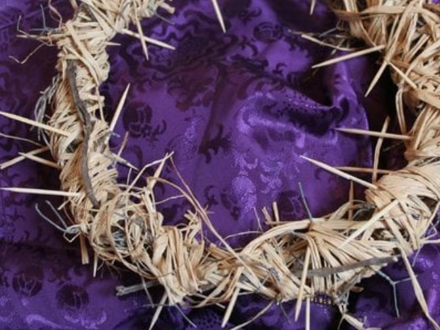 Στην Ελλάδα βρίσκεται το Ακάνθινο Στεφάνι του Χριστού: Η Ιερά Μονή Παμμεγίστων Ταξιαρχών Αιγιαλείας