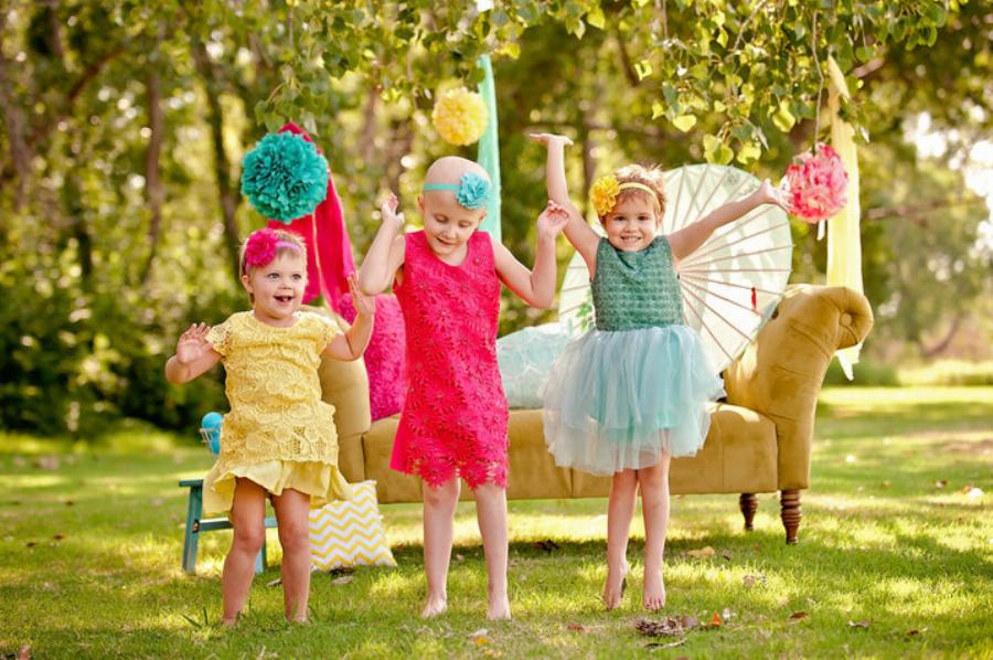 Τρία κορίτσια αληθινές μαχήτριες βγήκαν νικήτριες από τον καρκίνο και στέλνουν το δικό τους μήνυμα