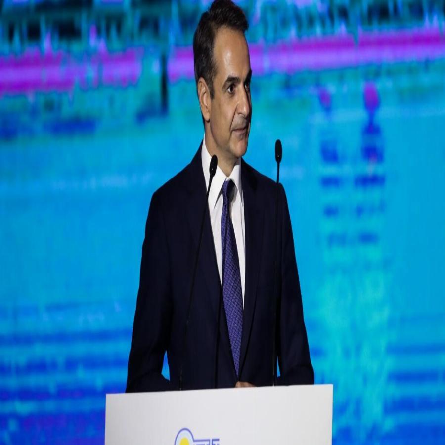 Κυριάκος Μητσοτάκης: «50 giga δώρο για τους εφήβους που εμβολιάζονται»