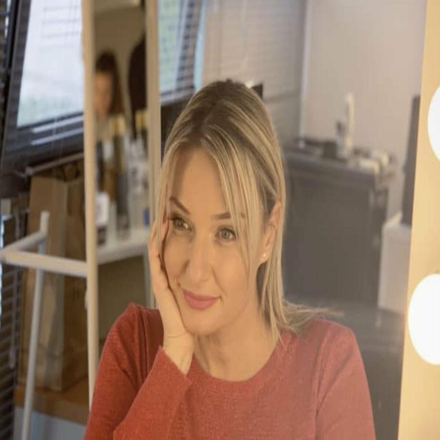 Μαριλού Ρεπάπη: «Το μόνο που θέλω είναι να βγαίνουν καθαρές οι εξετάσεις μου, για να είμαι κοντά σε όσους αγαπώ»