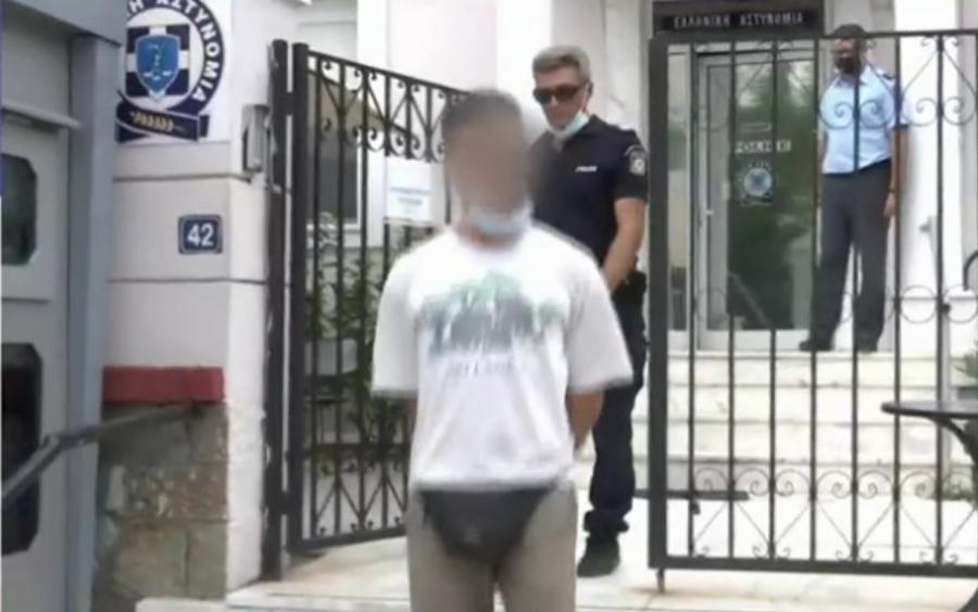 Ο πατέρας υπέβαλε μήνυση 2,7 εκατ. ευρώ στη διευθύντρια – Τα επεισόδια που συνέβησαν σε σχολείο της Θέρμης