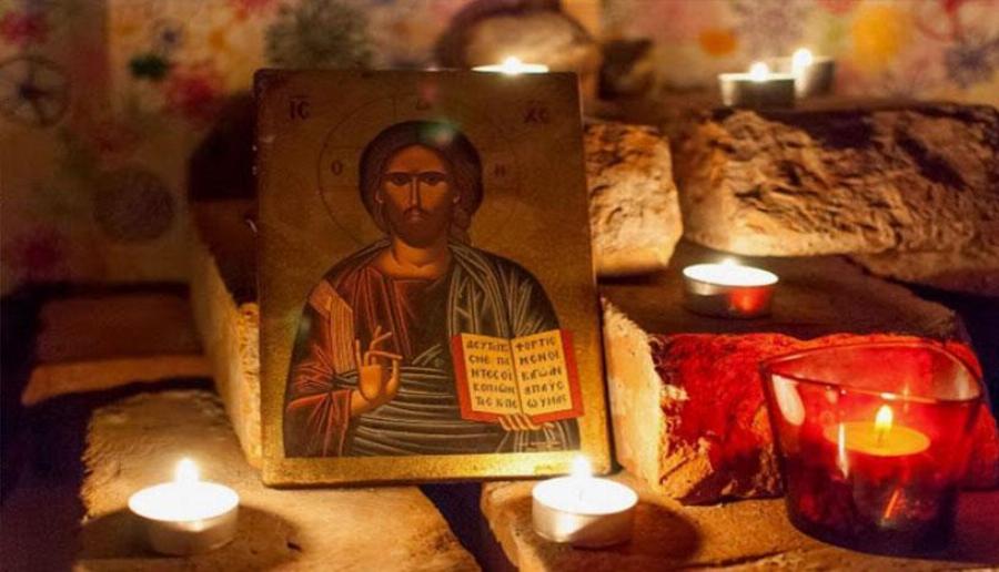 Θαυματουργή βραδινή προσευχή: Αποβάλει το άγχος και περιορίζει τις κρίσεις πανικού