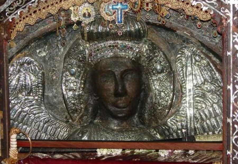 Μέγα θαύμα του Ταξιάρχη σε ανάπηρη γυναίκα: «Σήκω και πήγαινε στο Ναό μου να Κοινωνήσεις»